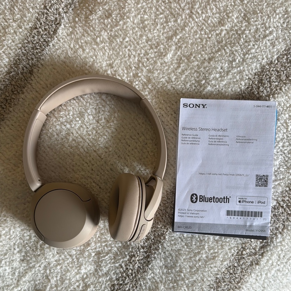 Sony Beige Wireless Headphones